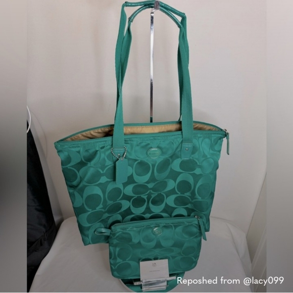 Coach Signature C Large Nylon Tote Bag with Detachable Snap In Pouch - EUC … - Picture 1 of 6